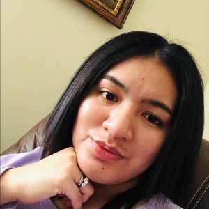 Meet your Posher, April ann